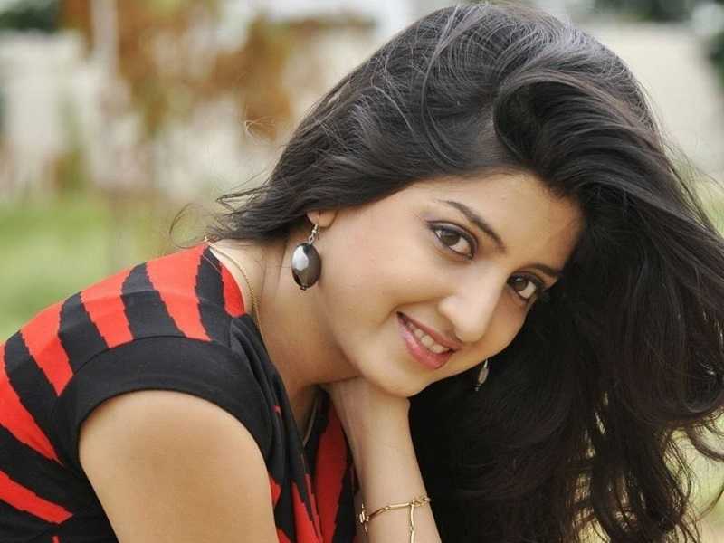 Poonam Kaur Actress