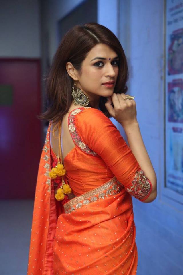 Shraddha Das Wiki