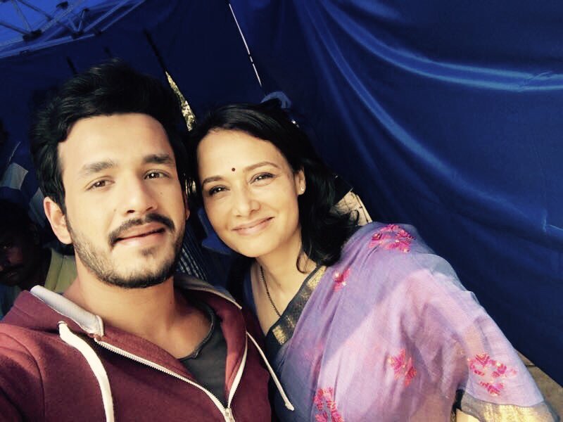 akhil akkineni mother