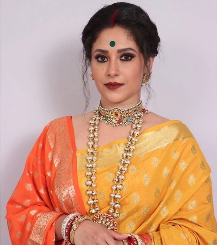 Shubhaavi Choksey Actress