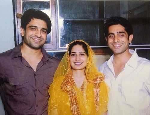 Eijaz Khan With His Sister and Brother