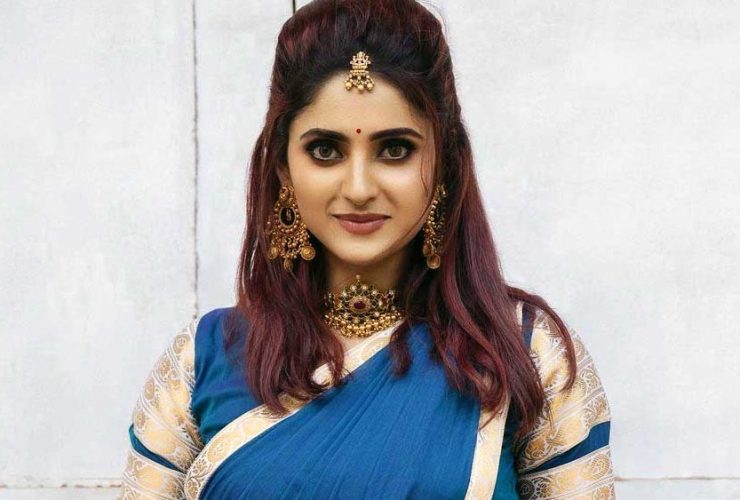 ayesha zeenath biography